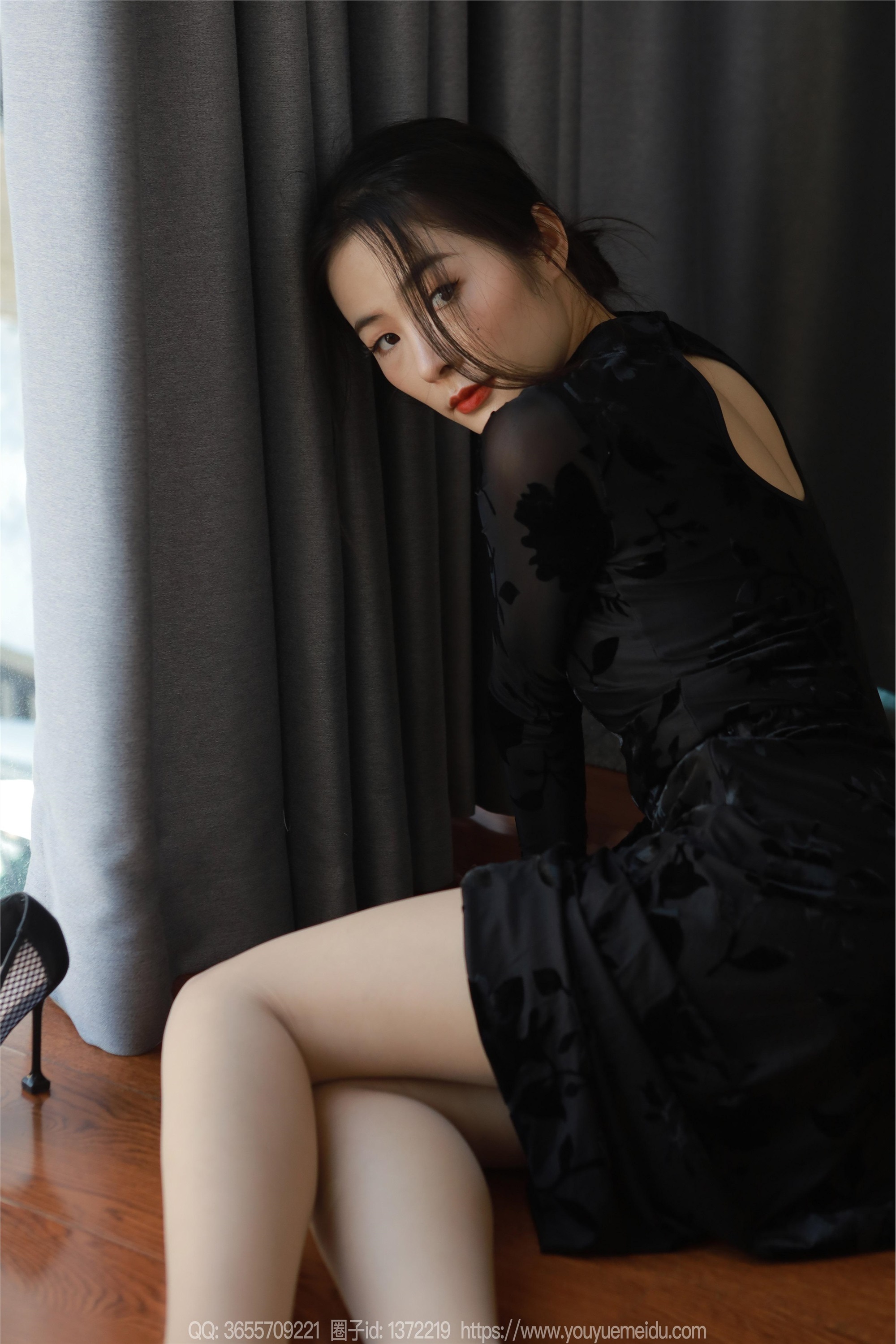 IESS异思趣向  2024.04.10 丝享家 1712 小金《高叉旗袍》